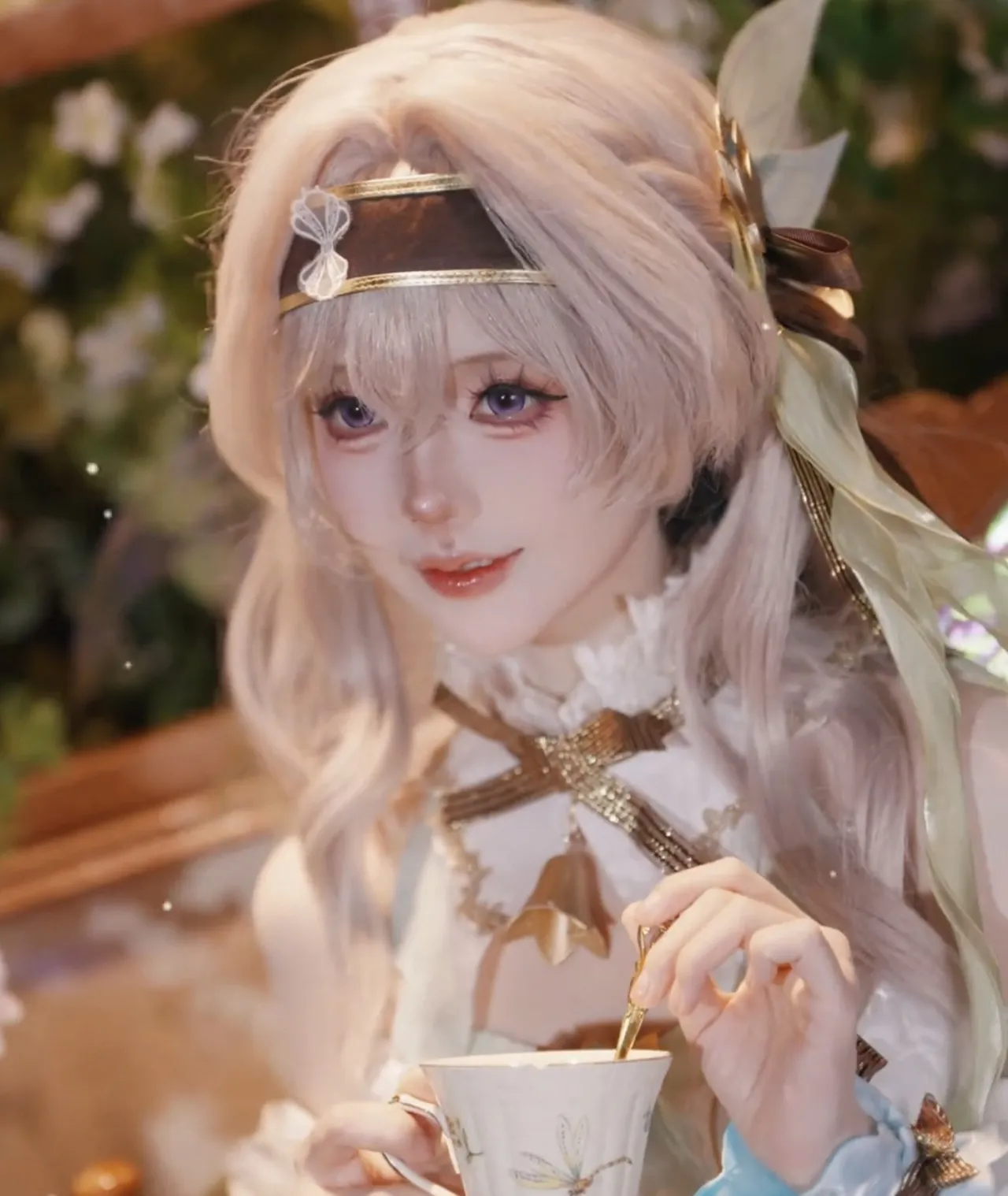 夏夜的梦里总会出现萤火虫！崩坏星穹铁道流萤@丝言不吃包子